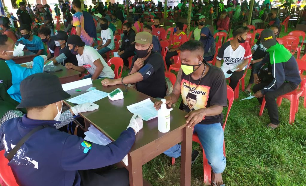 Pelaksanaan Vaksinasi Dosis I Kecamatan Sebuku