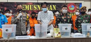 Pemusnahan Narkoba Jenis Sabu Seberat 7.4 Kilogram