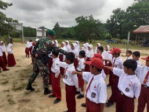 Satgas Pamtas RI-Malaysia Yonif 621/Manuntung