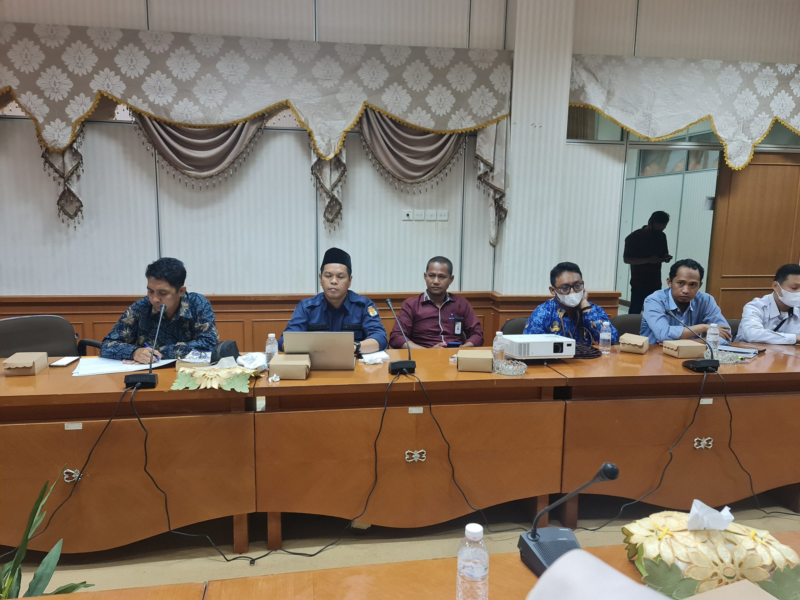 Rapat Dengar Pendapat DPRD dan KPUD Nunukan