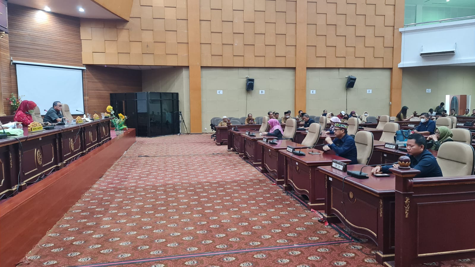 Rapat Paripurna Penyampaian Nota Pengantar RABD 2023 di ruang rapat paripurna Kantor DPRD Nunukan.