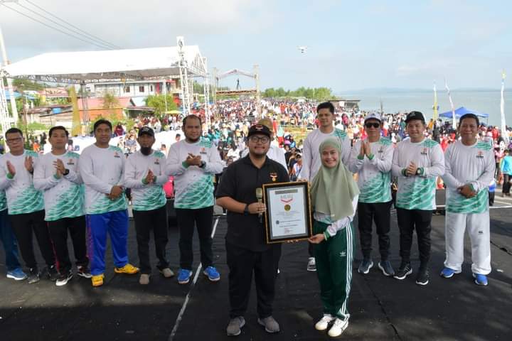 Bupati Nunukan Menerima Rekor Nasional.Senam Yameto