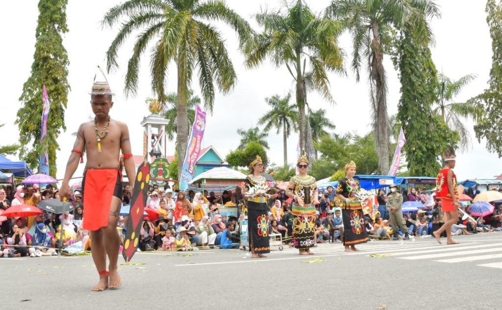 Semarak Kebhinekaan Dalam Pawai Pembangunan HUT Nunukan Ke 24. 8