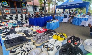 Penyelundupan Balpres Sepatu