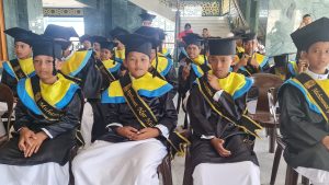 Wisuda Santri Al Mukmin