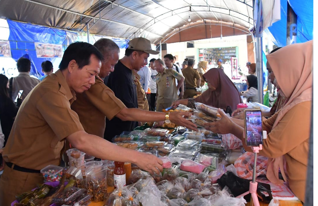 Pemkab Nunukan Dukung UMKM Di Bazar Ramadhan 1445 H. 2