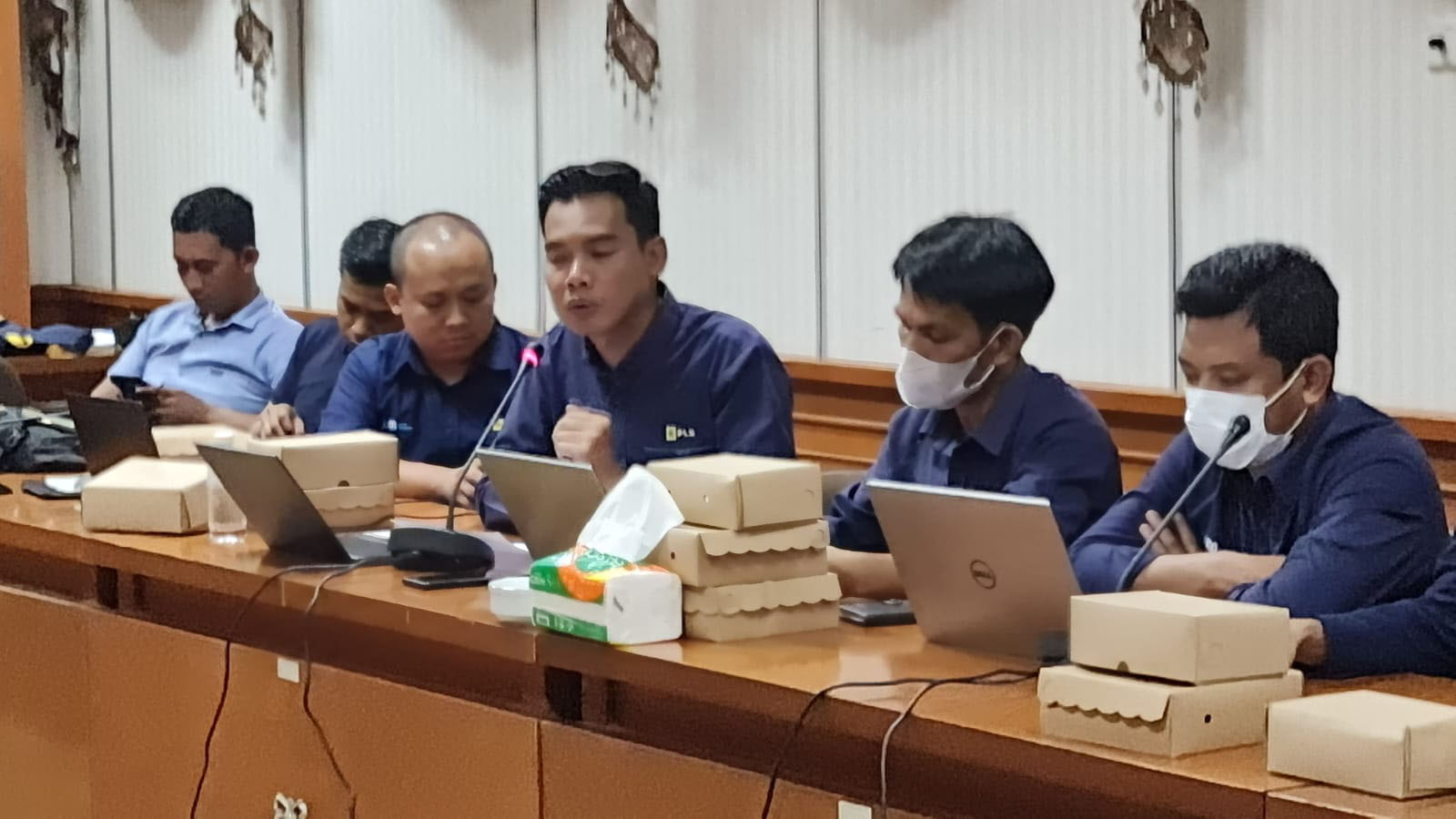 Penjelasan PLN Ranting Nunukan Dihadapan Anggota DPRD Soal Pemadaman Bergilir.