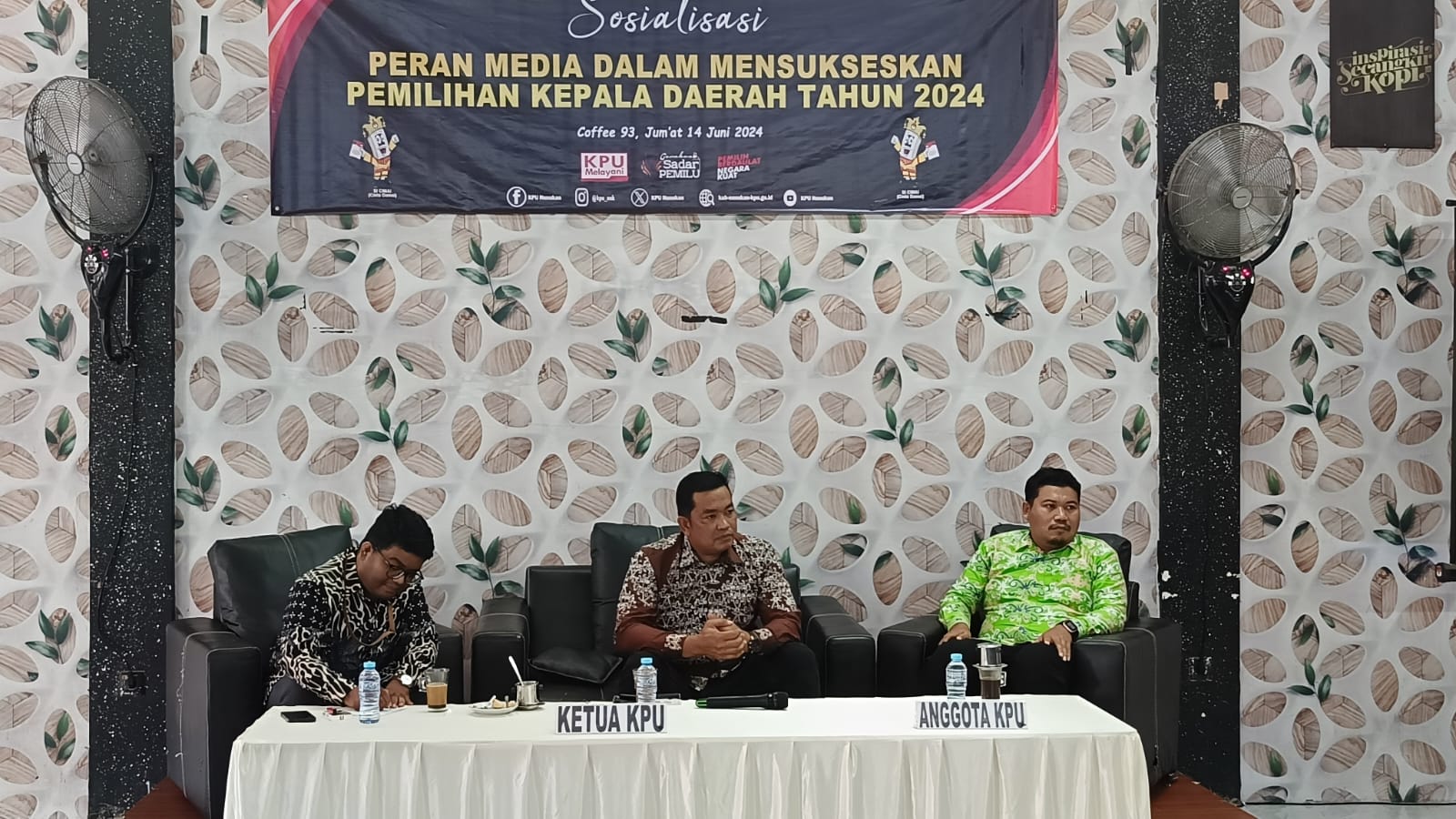 Sosialisasi Peran Media Dalam Mensukseskan Pilkada 2024.