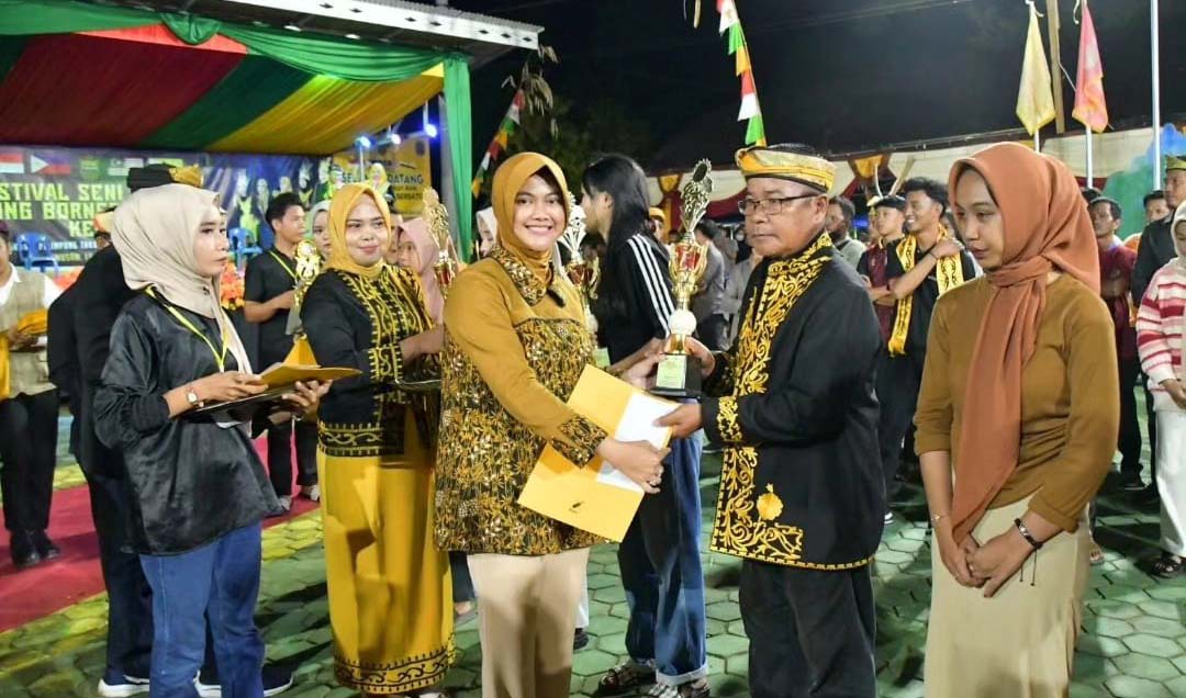 Iraw Tidung Borneo Bersatu ke-3 Tahun 2024 Ditutup Dengan Tari Jepen.