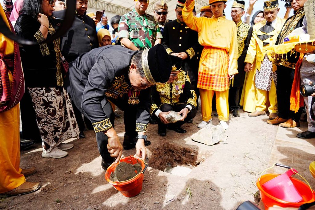 Ikuti Peletakan Batu Pertama, Gubernur Berharap Revitalisasi Kesultanan Bulungan Jadi Ikon Kebanggaan Masyarakat