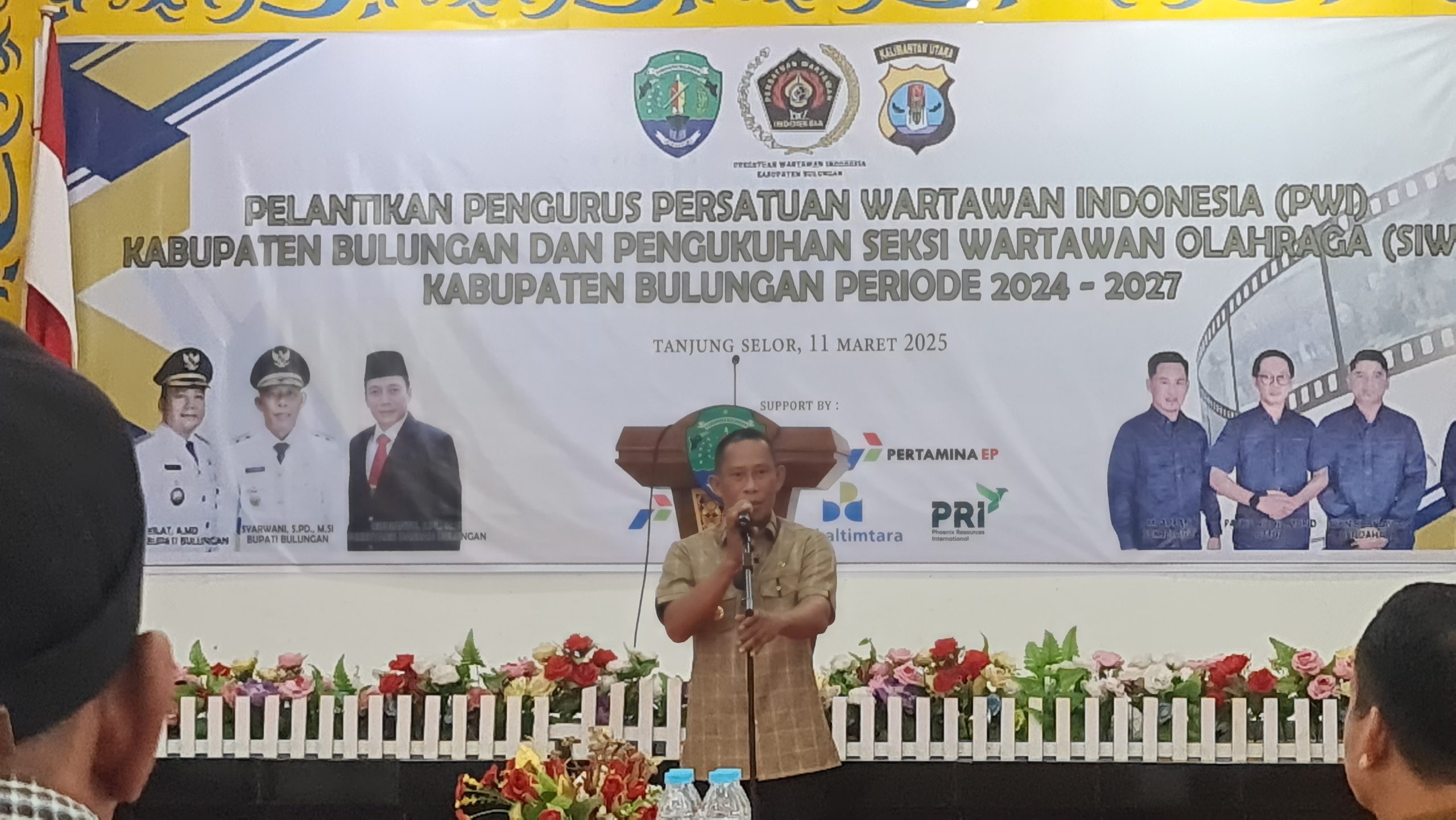 Bupati Kabupaten Bulungan, Syarwani, S.Pd, M.Si menyampaikan sambutan dalam kegiatan Pelantikan Pengurus PWI Bulungan dan Pengukuhan Pengurus SIWO Periode 2024 - 2027