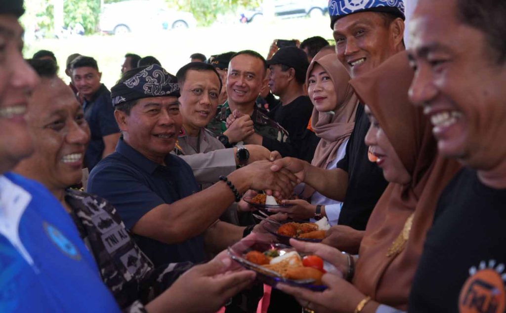 Momentum Semangat Kebersamaan Pemerintah, Pengusaha Dan Pekerja