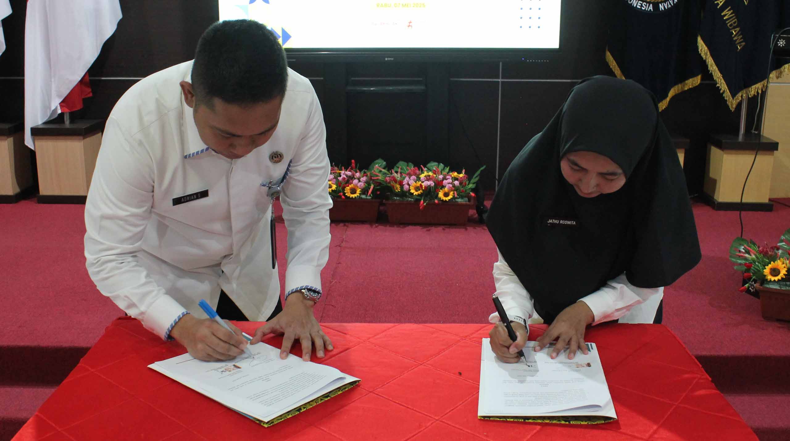 Sinergi untuk Masa Depan, Imigrasi, BRI dan SMK Negeri 1 Nunukan Bersatu dalam MoU