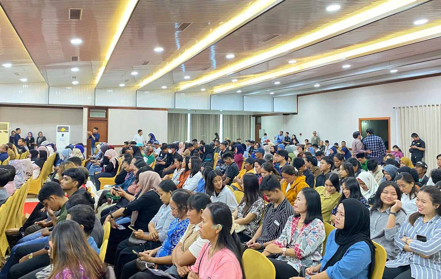 Kegiatan yang melibatkan puluhan PMI dan purna migran itu bertujuan membekali peserta dengan keterampilan digital