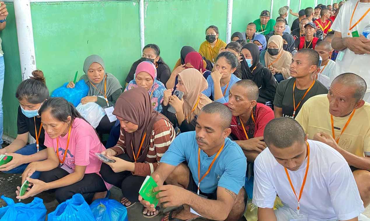 127 Pekerja Migran Indonesia (PMI) Tiba Di Pelabuhan International Tunon Taka Nunukan