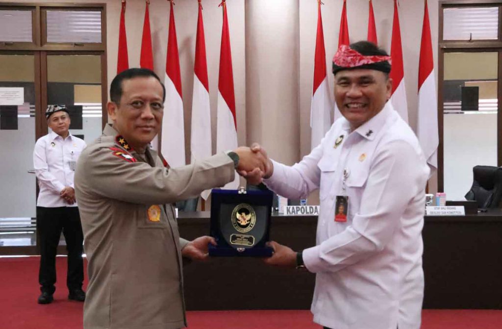 Kunjungan Staf Ahli Menko Polkam ke Polda Kaltara Bahas Keamanan Perbatasan