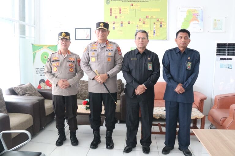 Kapolda Kaltara Kunjungi Pengadilan Tinggi Kaltara Perkuat Sinergi Penegakan Hukum