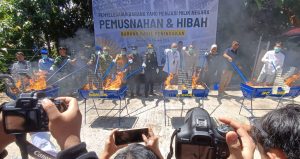 Bea Cukai Nunukan Hibah dan Musnakan Barang Ilegal Senilai Rp967 Juta