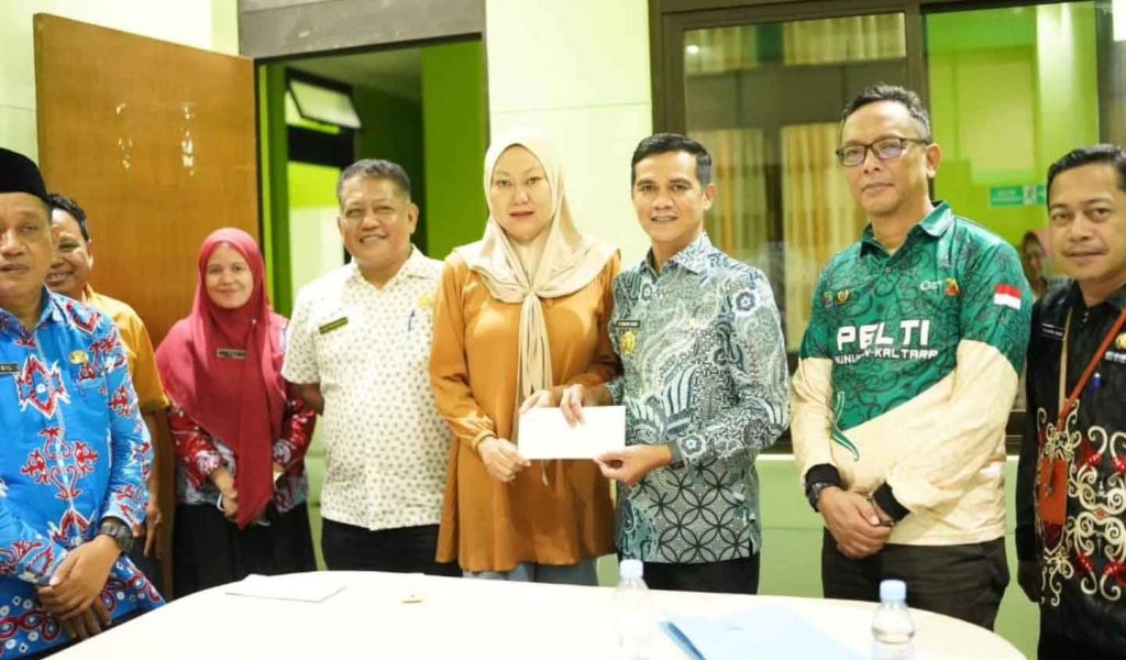 Bupati Nunukan Sambangi Pasien Penyandang Rabdomiosarkoma di RSUD Nunukan