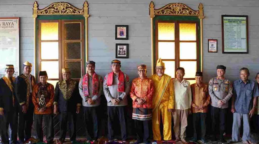 Perkuat Sinergi, Kapolda Kaltara Bersilaturahmi dengan Tokoh Adat Kesultanan Bulungan