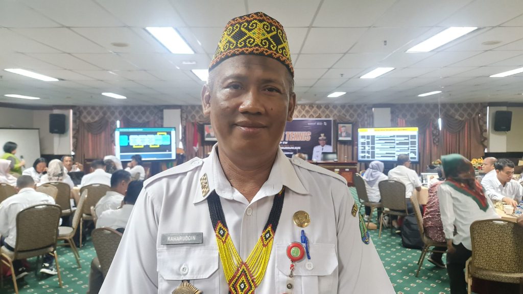 Kepala BKPSDM Nunukan, Kaharuddin, SS