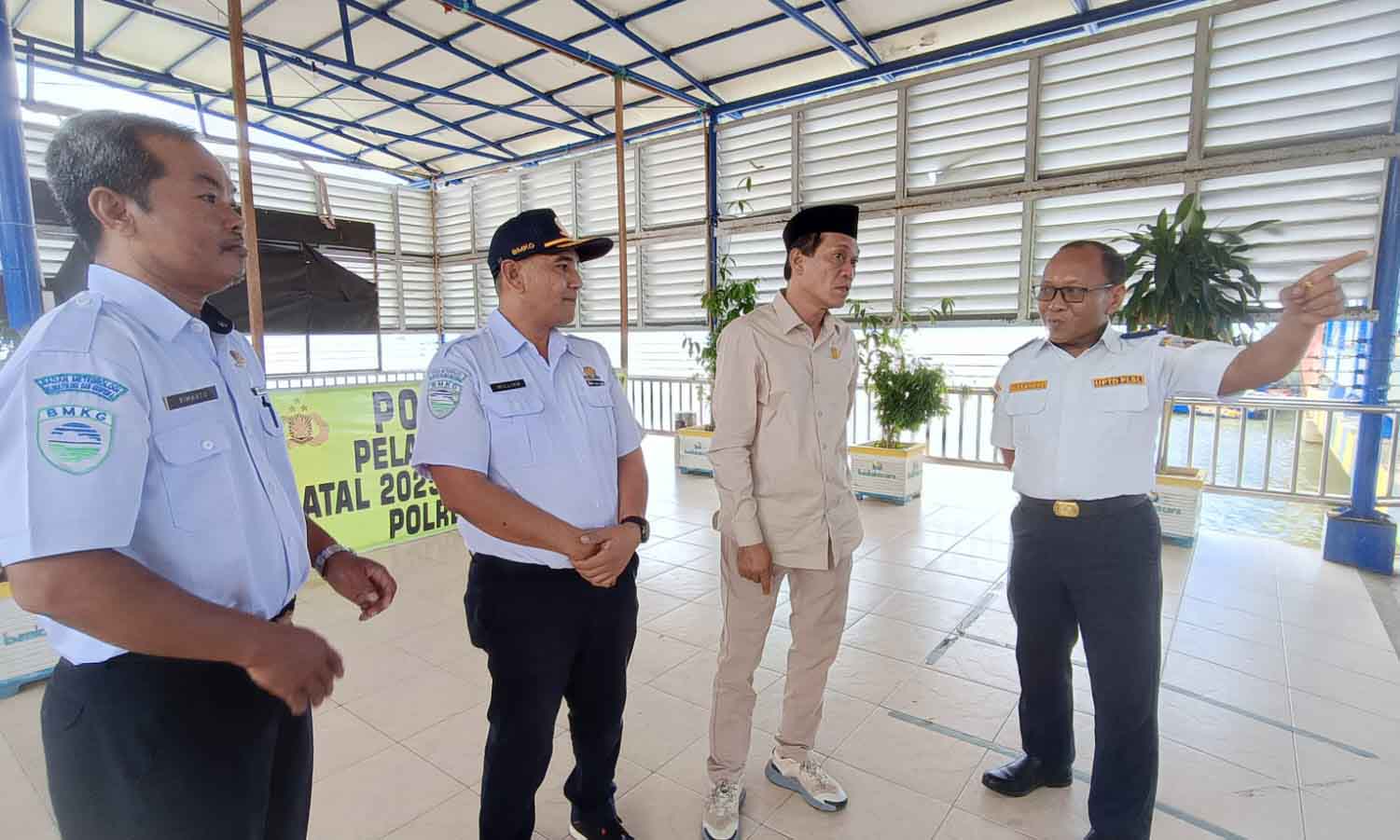 Pastikan Keselamatan Pelayaran dan Arus Mudik Aman, Sekretaris Komisi I Minta Dishub Benahi Fasilitas Pelabuhan Liem Hie Jung