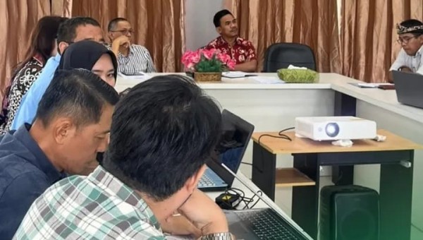 DPRD Kaltara Sinkronisasikan Raperda Sumber Daya Air Sungai Kayan