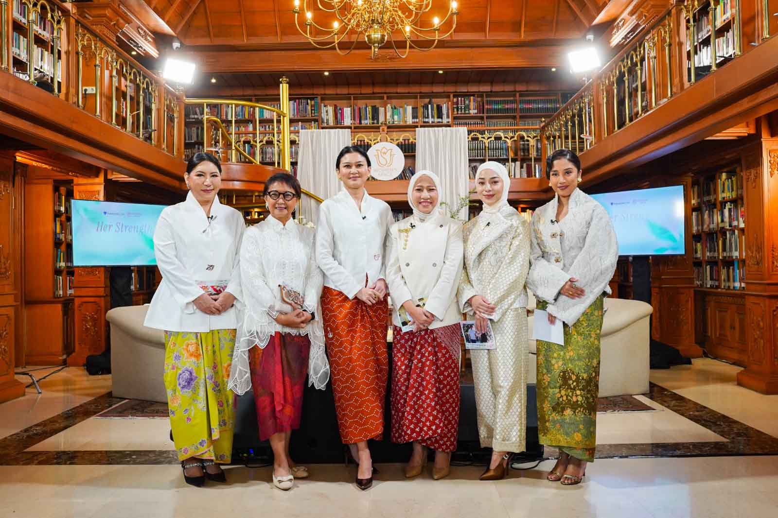 Dari Juara Olimpiade hingga Diplomat, Lima Perempuan Indonesia Bicara tentang Kekuatan