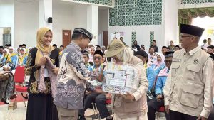 Gubernur Lepas 484 Calon Jemaah Haji Kaltara, Tekankan Kesehatan dan Kekompakan