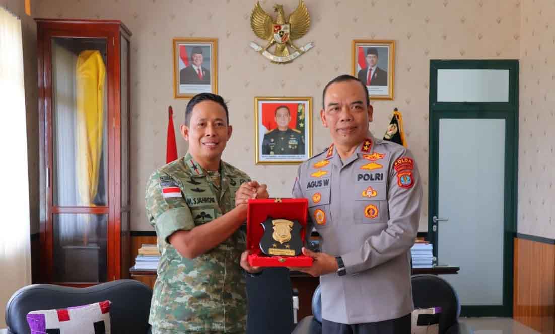 Kapolda Kaltara Silaturahmi ke Korem 092/Maharajalila, Bahas Penguatan Koordinasi Keamanan