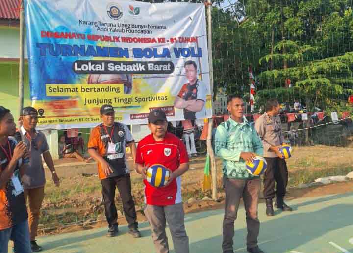 Semarak HUT RI Ke 81, AYF dan Karang Taruna Sebatik Buka Turnamen Voli