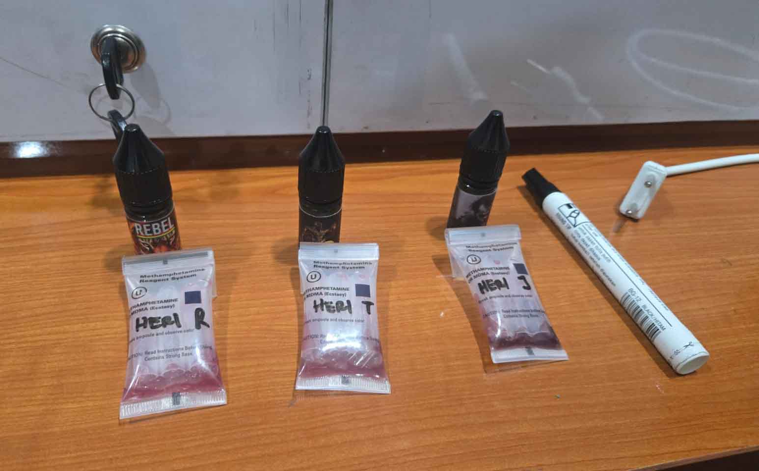 Polsek Sebatik Timur Amankan Pria Bawa Enam Botol Liquid Diduga Etomidate
