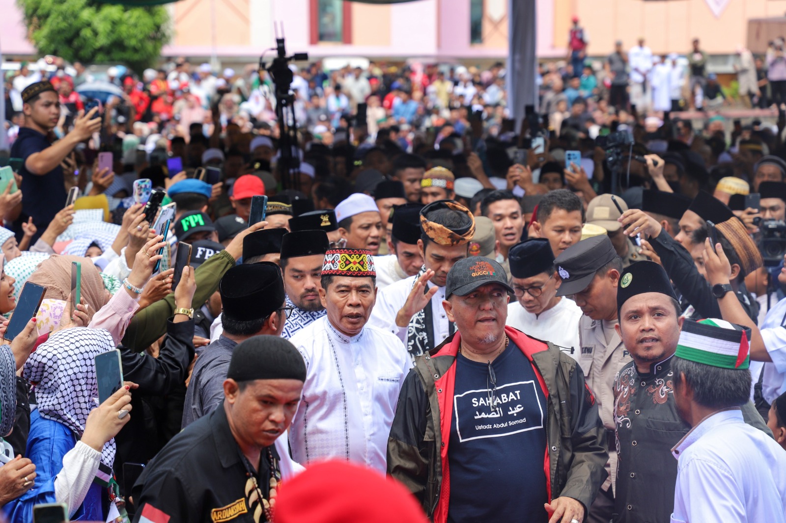 Gubernur Sambut Kedatangan UAS di Tarakan.