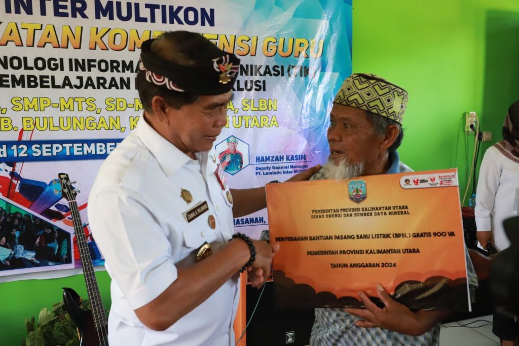 33 Kepala Keluarga di Pulau Bunyu Terima Sambungan Listrik Gratis.