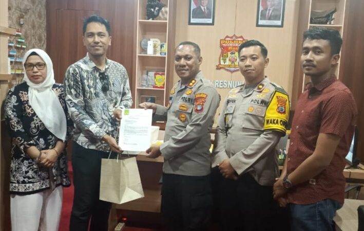 Bangun Rumah Baca Di Sebatik, PT Nunukan Jaya Lestari (NJL) Dukung Program Polres Nunukan.