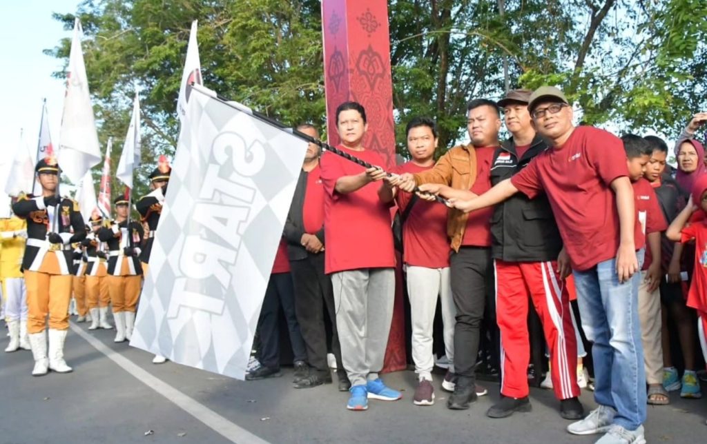 Pemkab Ikuti Jalan Sehat Bawaslu Nunukan, Ajak Masyarakat Dalam Pengawasan Tahapan Pemilu