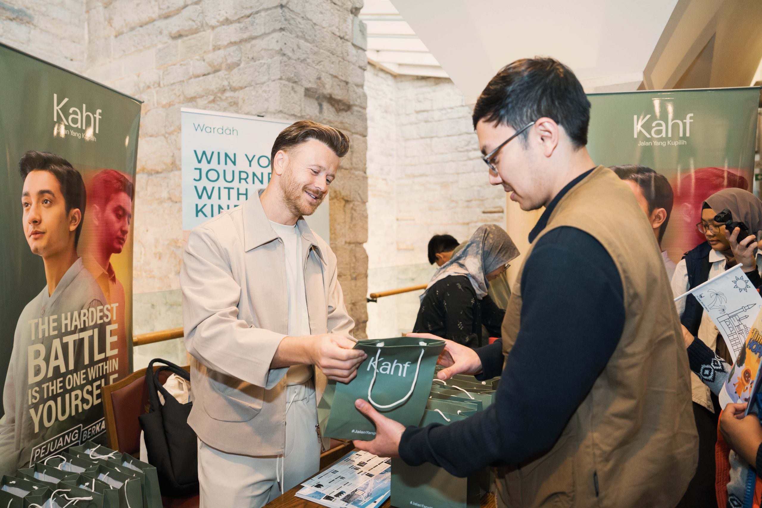 Kahf & Wardah Dukung Open Iftar London 2025: Perkuat Persaudaraan Global