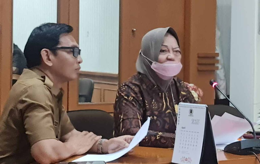 Anggota legislative Bahas Hasil Monitoring LKPJ 2024