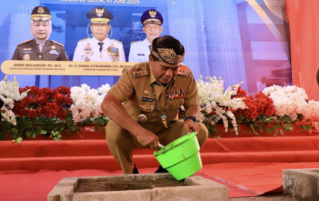 emprov Apresiasi Pembangunan PTSP dan Fasilitas Baru Kejati Kaltara