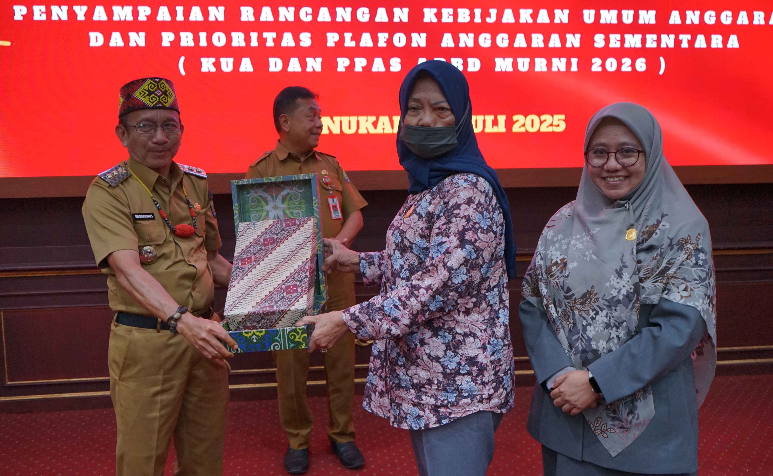 Rapat Paripurna Maraton, Wakil Bupati Paparkan Empat Agenda Nota Penjelasan Bupati Nunukan