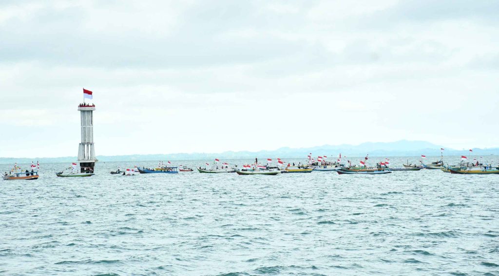 Merah Putih Berkibar di Karang Unarang, Guspurla Koarmada II Perkuat Kedaulatan Maritim Indonesia