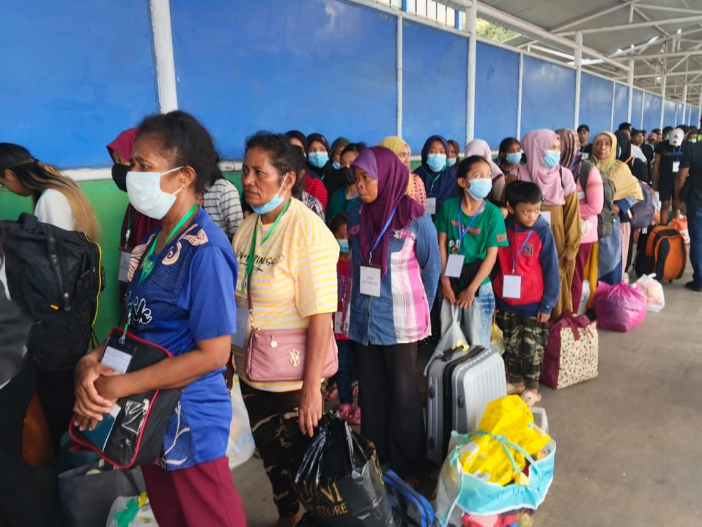 209 PMI Deportasi dari Sabah Malaysia Tiba di Pelabuhan Tunon Taka Nunukan