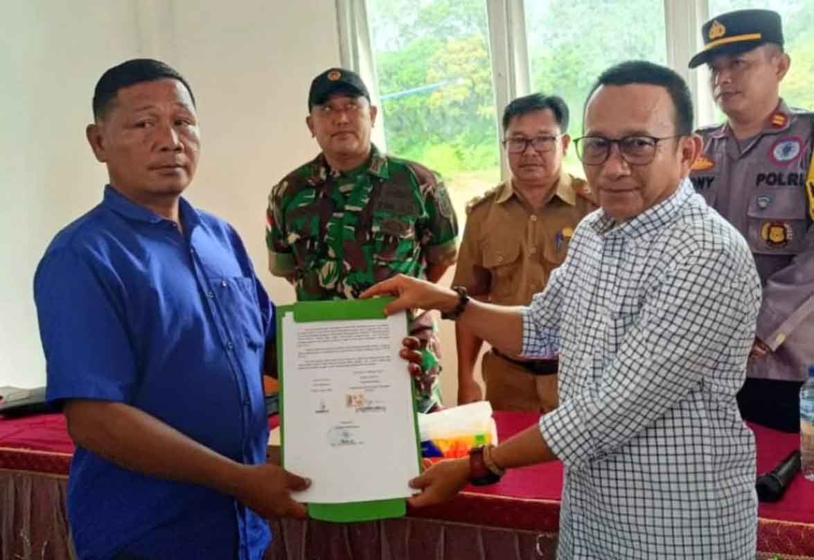 Dukung Mobilitas Anak Sekolah, Pemkab Nunukan Bantu 8 Perahu Ketinting ke Wilayah Lumbis