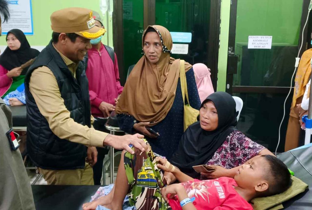 Respon Cepat Dugaan Keracunan MBG di Sebatik, Bupati Nunukan Langsung Ke TKP