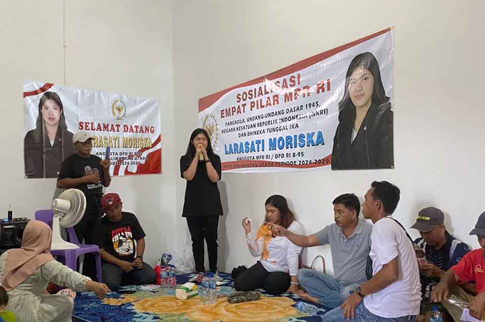 Sapa Warga Desa Tabur Lestari, Senator Muda Dapil Kaltara Sosialisasikan Empat Pilar MPR RI