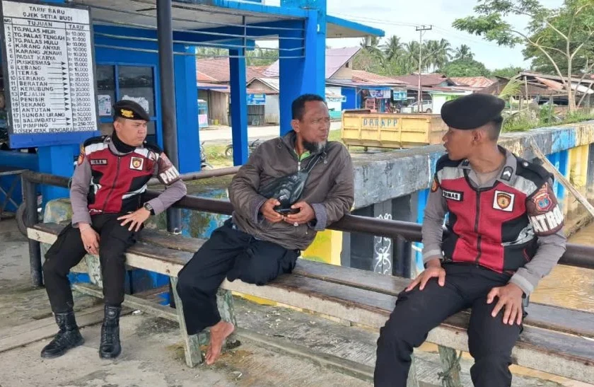 Ditsamapta Patroli Area Penyeberangan Tanjung Palas