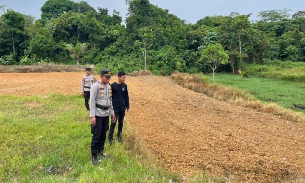 Kapolsek Sesayap Hilir Tinjau Kesiapan Lahan Jagung Kuartal I Tahun 2026