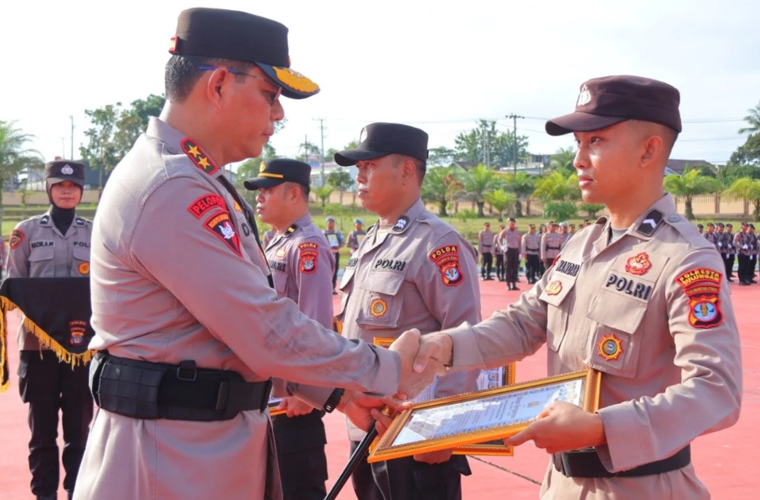 17 Personel Terima Reward Polda Kaltara, Empat Punishment