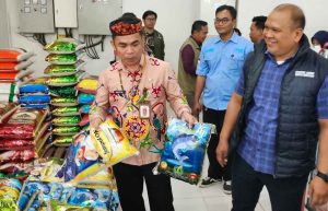 Pemprov Pastikan Stok Beras Aman