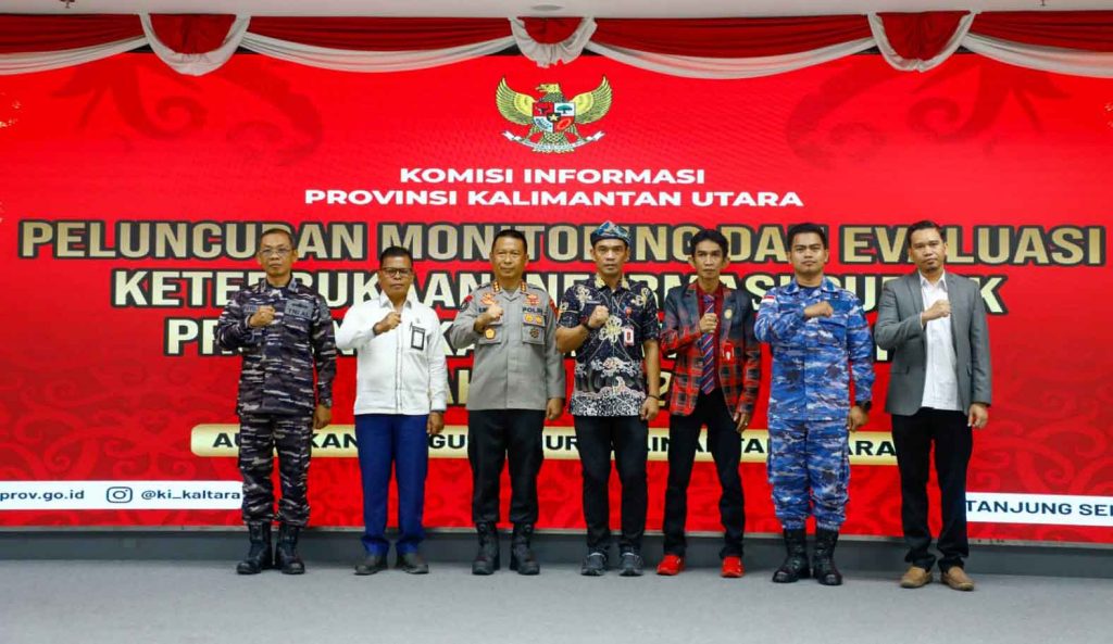 Luncurkan Monev KIP 2026, Sekprov Dorong Badan Publik Makin Transparan